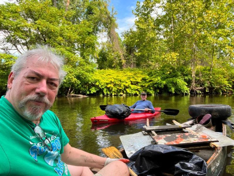 Mik and Rick at Green River Cleanup